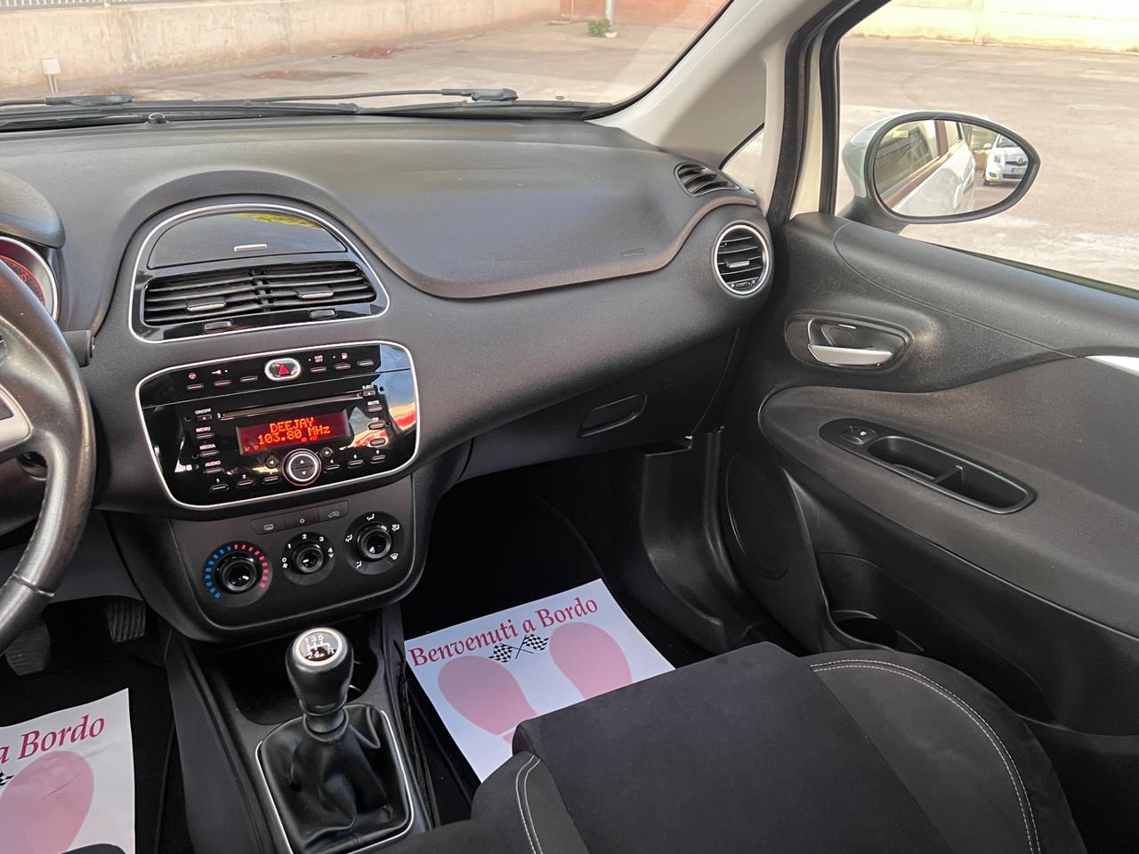 Fiat Punto 1.4 Natural Power Lounge TAGLIANDATA