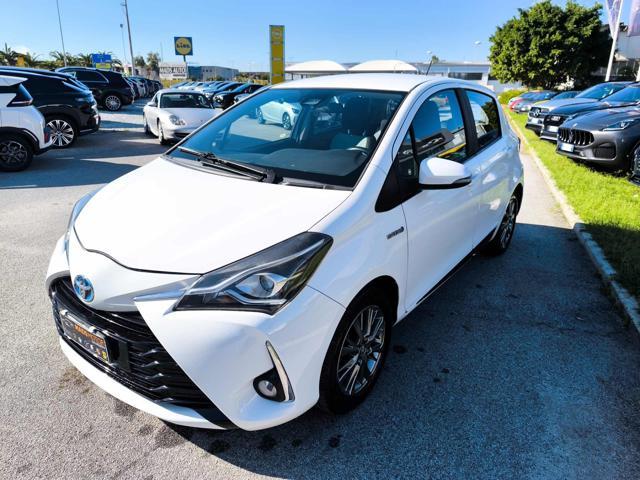 TOYOTA Yaris 1.3 5 porte Active Multidrive S Automatica