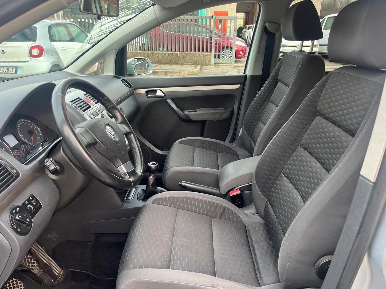 Volkswagen Touran 2.0 TDI DPF Highline **7 posti **