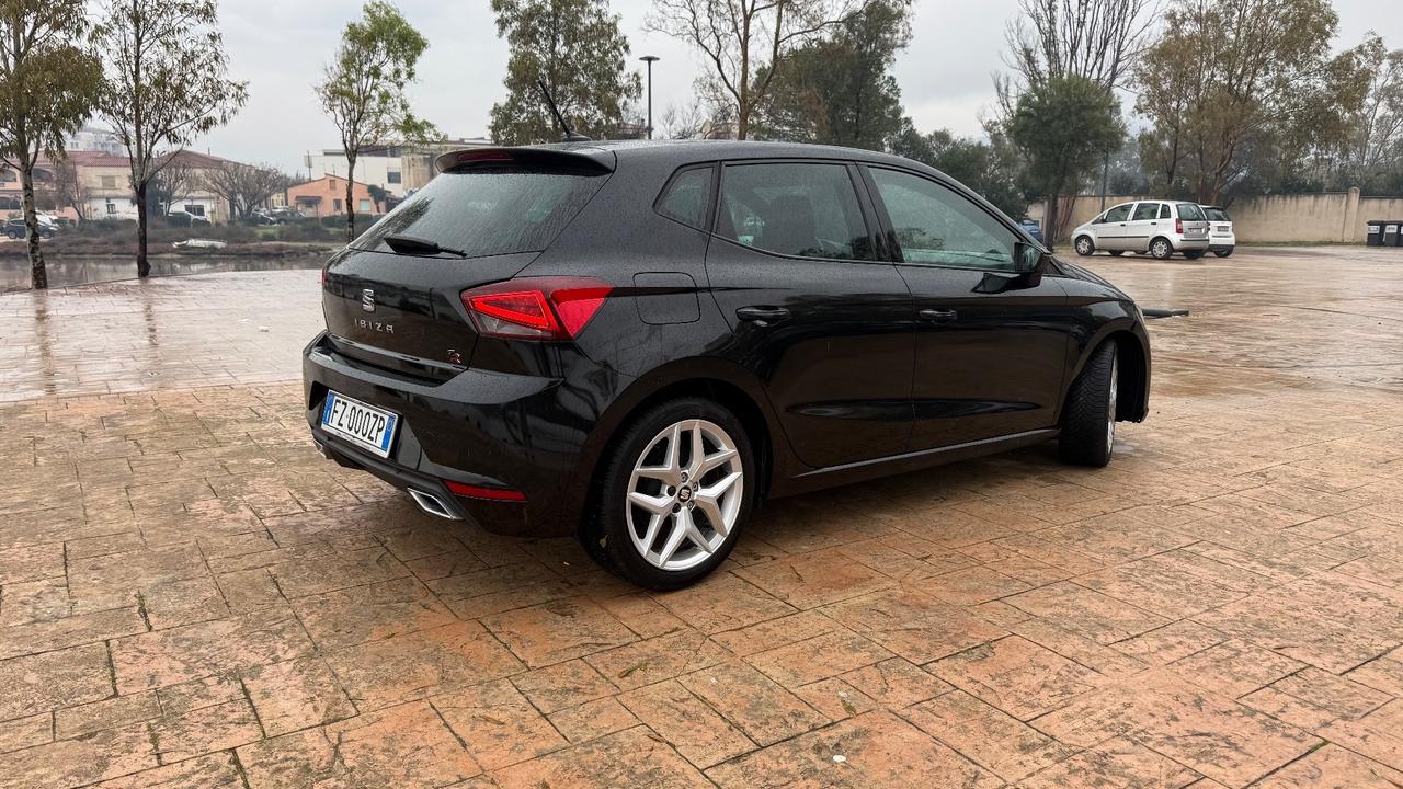 Seat Ibiza 1.6 TDI 95 CV 5 porte FR excellent