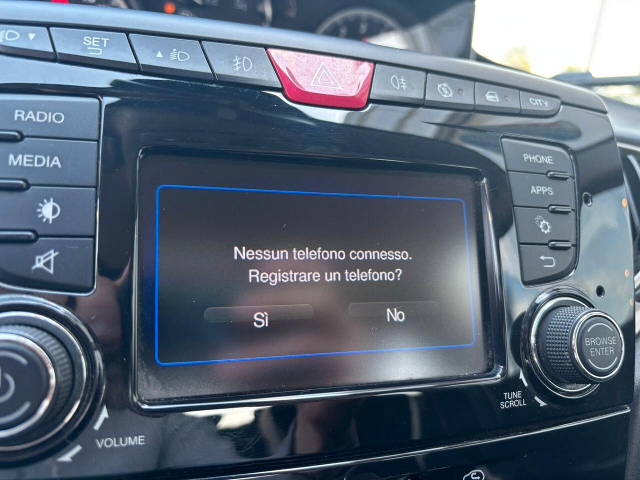 Lancia Ypsilon PLATINUM 0.9 TwinAir 85 CV DFN 5p.
