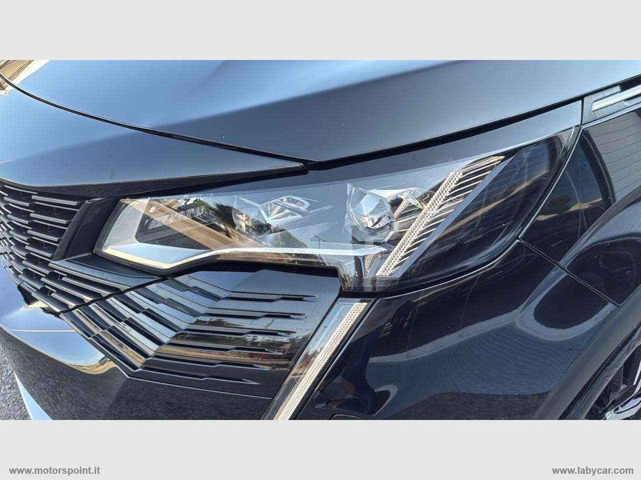 PEUGEOT 5008 BlueHDi 130 S&S GT Line
