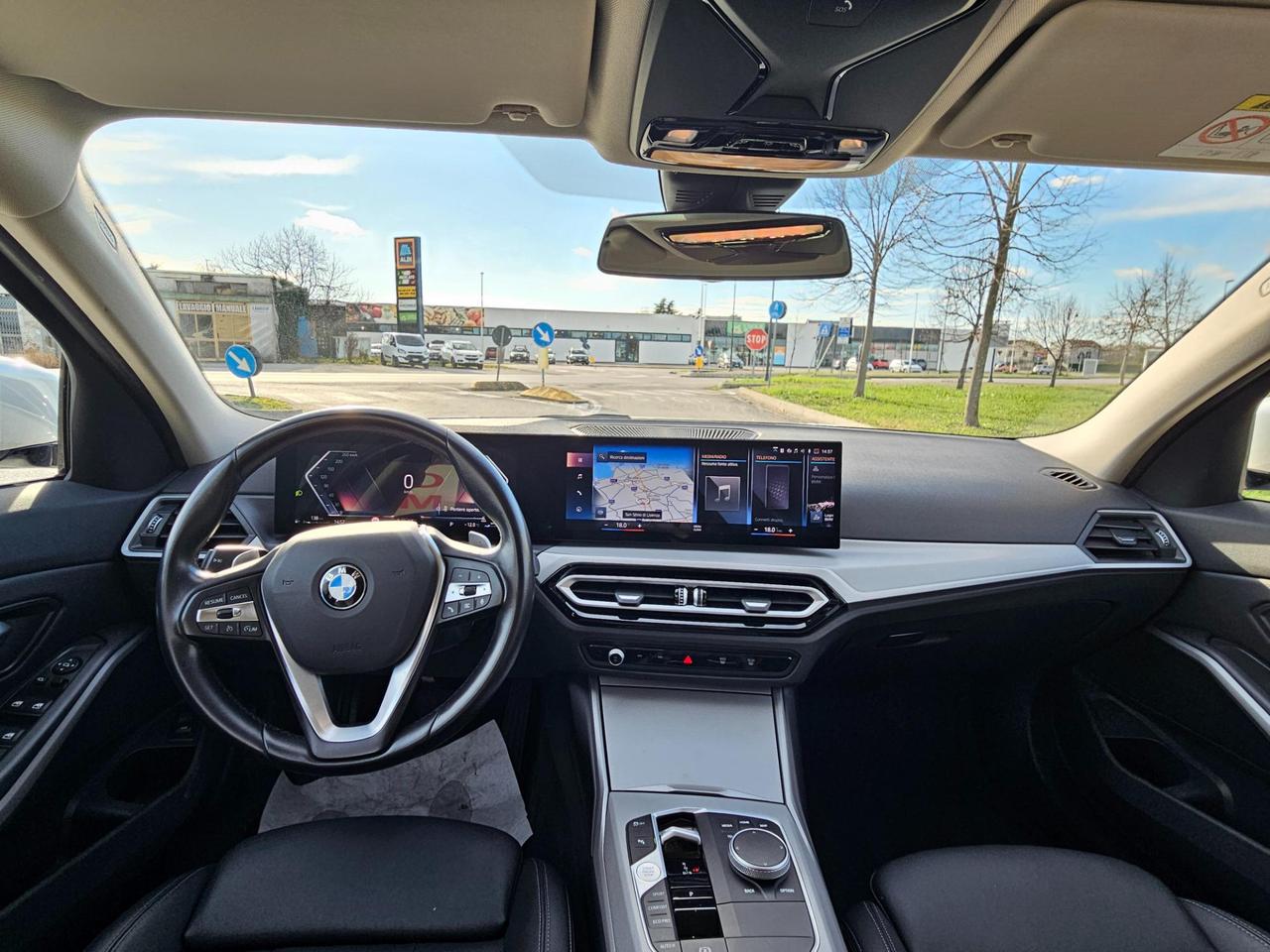 BMW 318 d Touring mhev 48V auto/Restyling