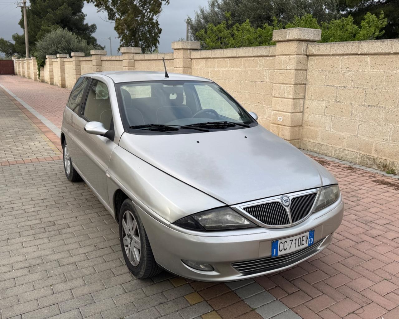 Lancia Y 1.2 BENZINA