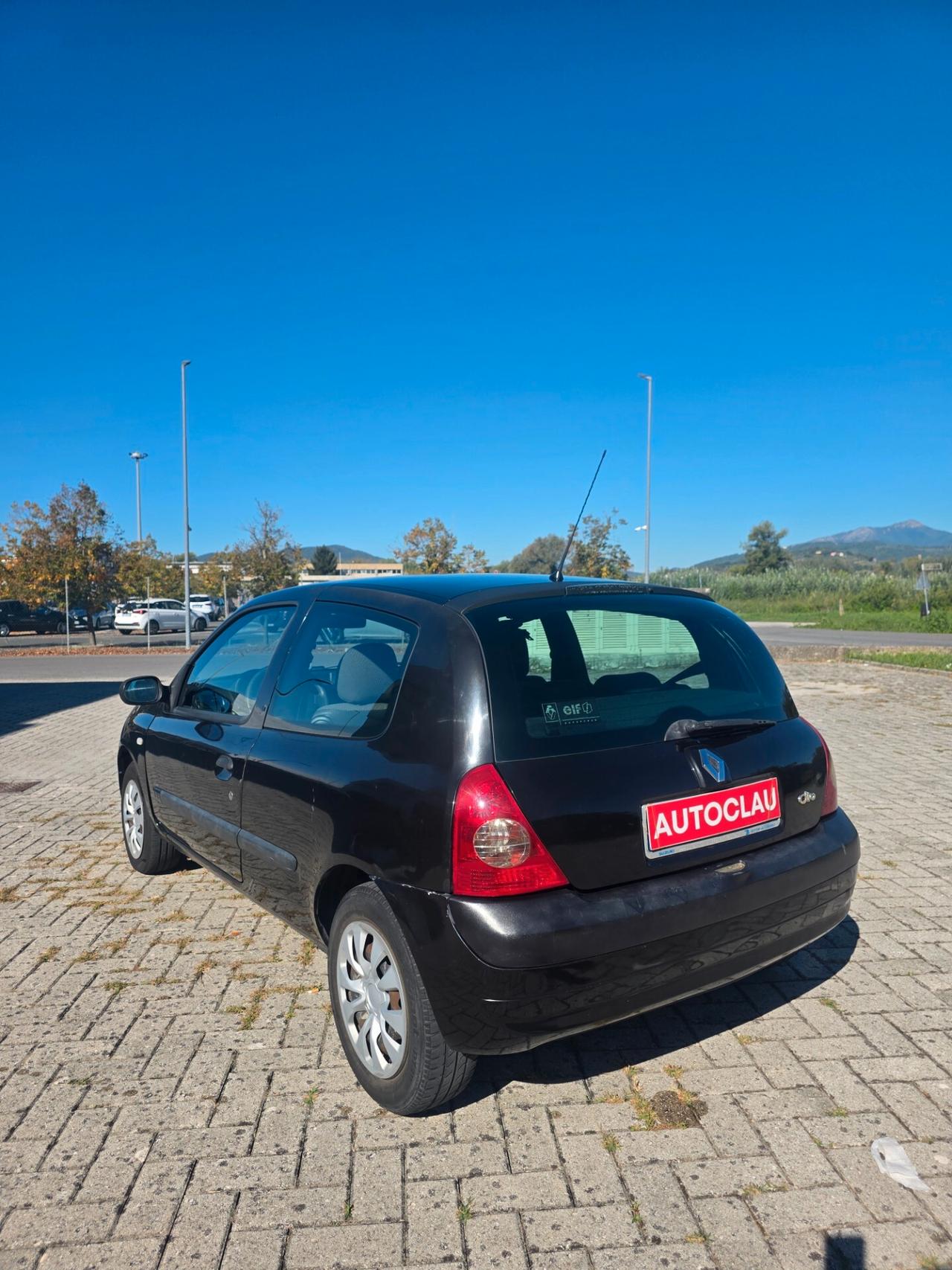Renault Clio 1.2 cat 3 porte Confort Authentique