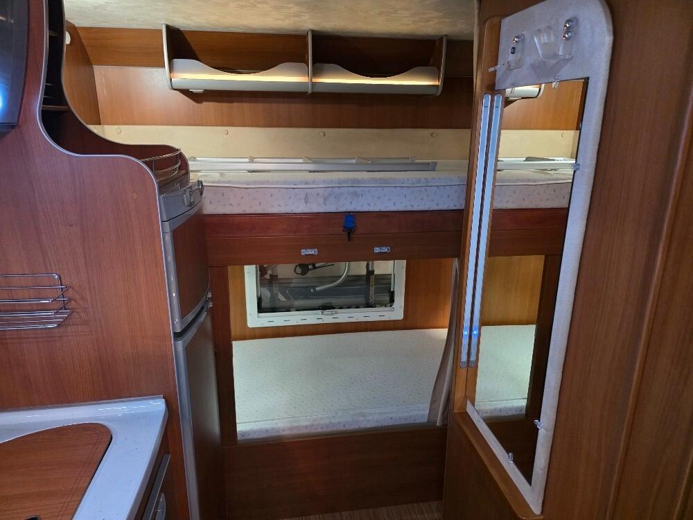 CAMPER MCLOUIS TANDY 640