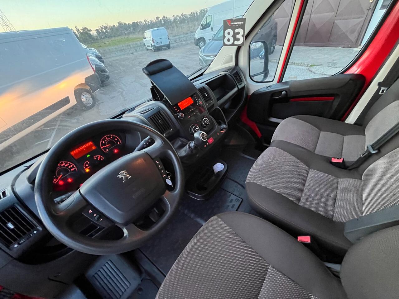 PEUGEOT BOXER 335 L2 H2 2.2 BlueHDi 140 CV * FURGONE