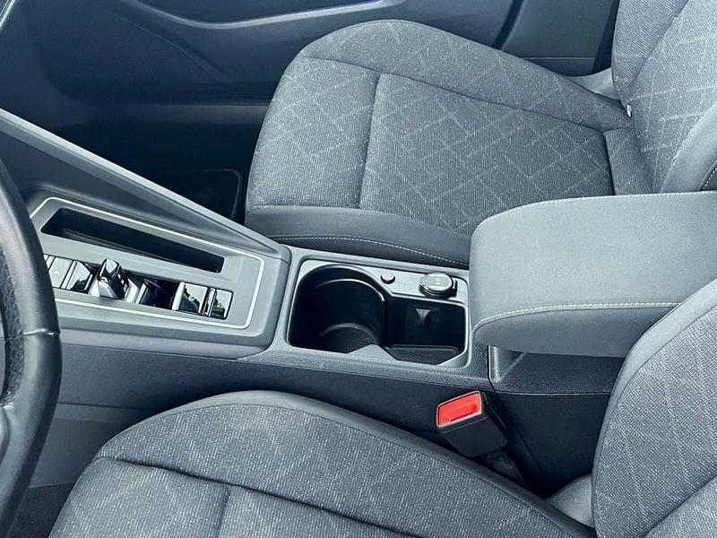 Volkswagen Golf Golf Variant 2.0 TDI SCR DSG Life