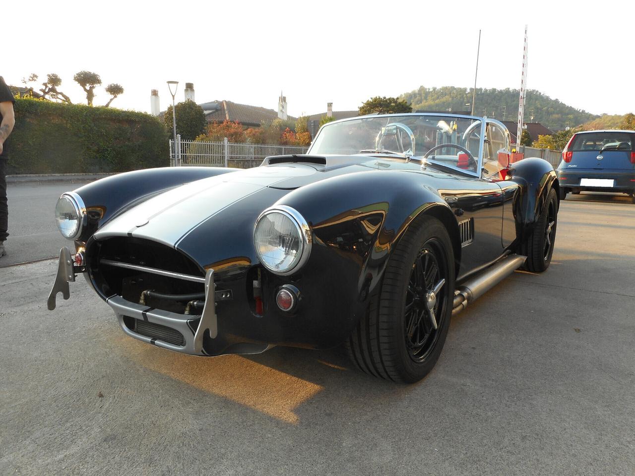 AC Cobra (Gardner Douglas GD427)