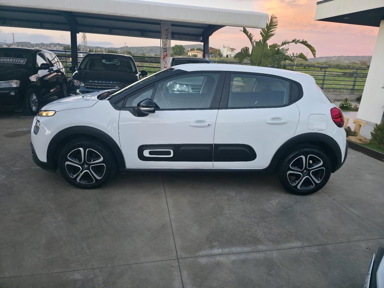 Citroen C3 BlueHDi 100 S&S Shine Pack