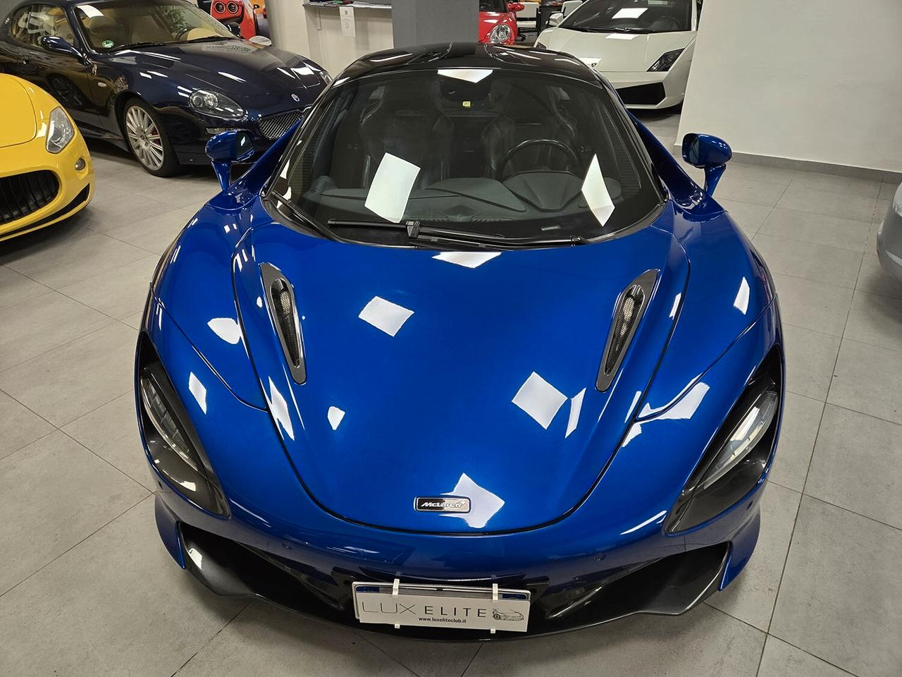 Mclaren 720S IVA ESPOSTA INCLUSA -SERVICE -BURTON BLUE -SCARICO