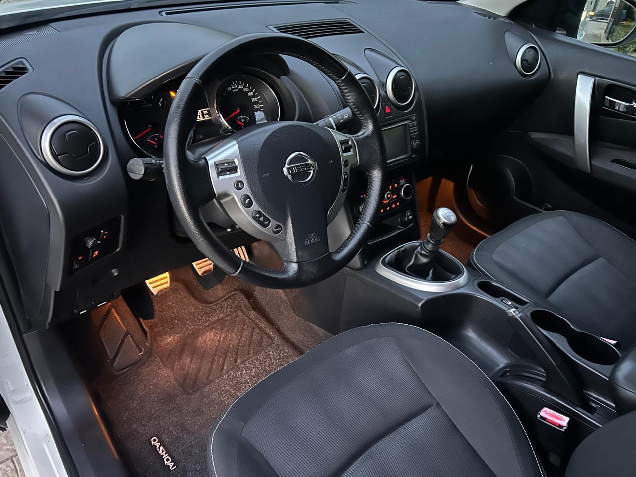 Nissan Qashqai 1.5 dCi DPF n-tec