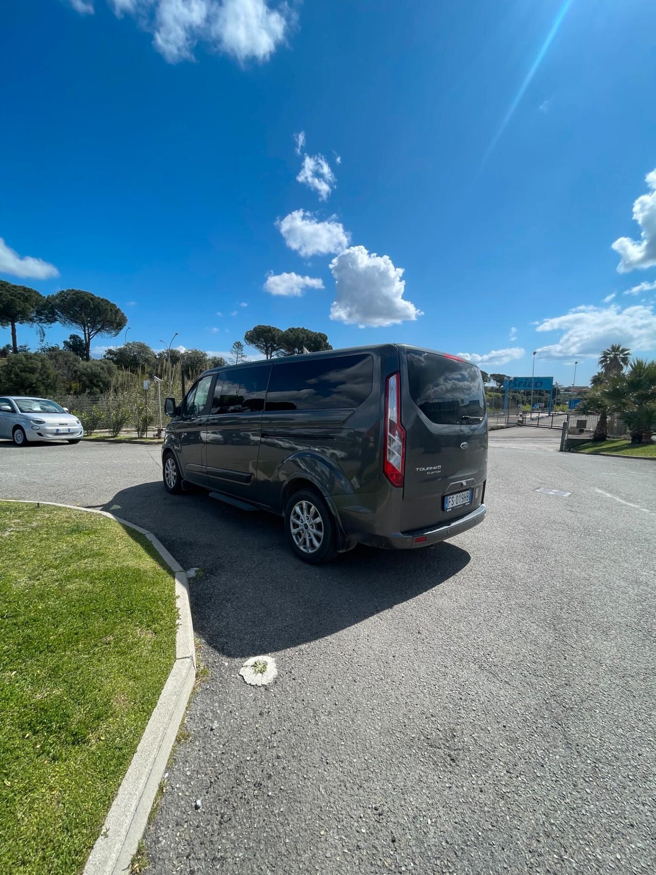 Ford Tourneo Custom 310 2.0 TDCi 170CV PL Titanium