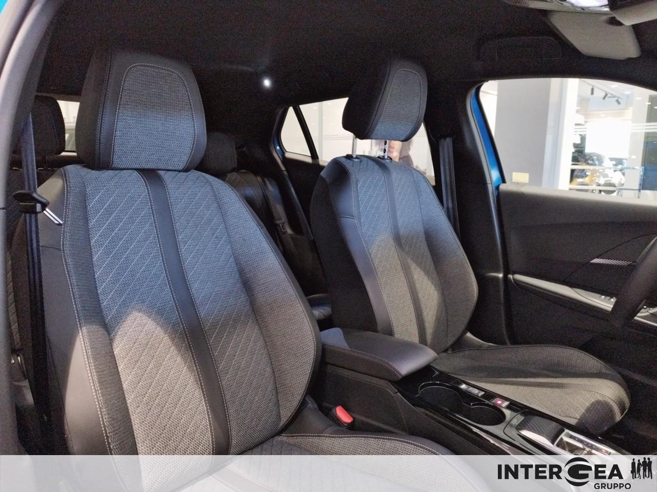PEUGEOT 2008 1.2 puretech Allure s&s 130cv eat8