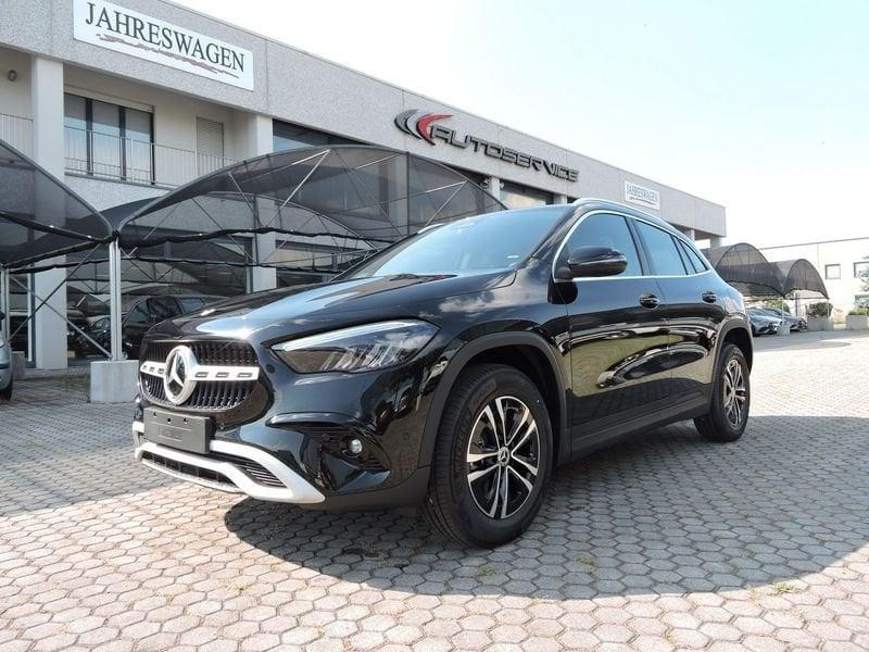 Mercedes-Benz GLA GLA 180 Automatic Advanced