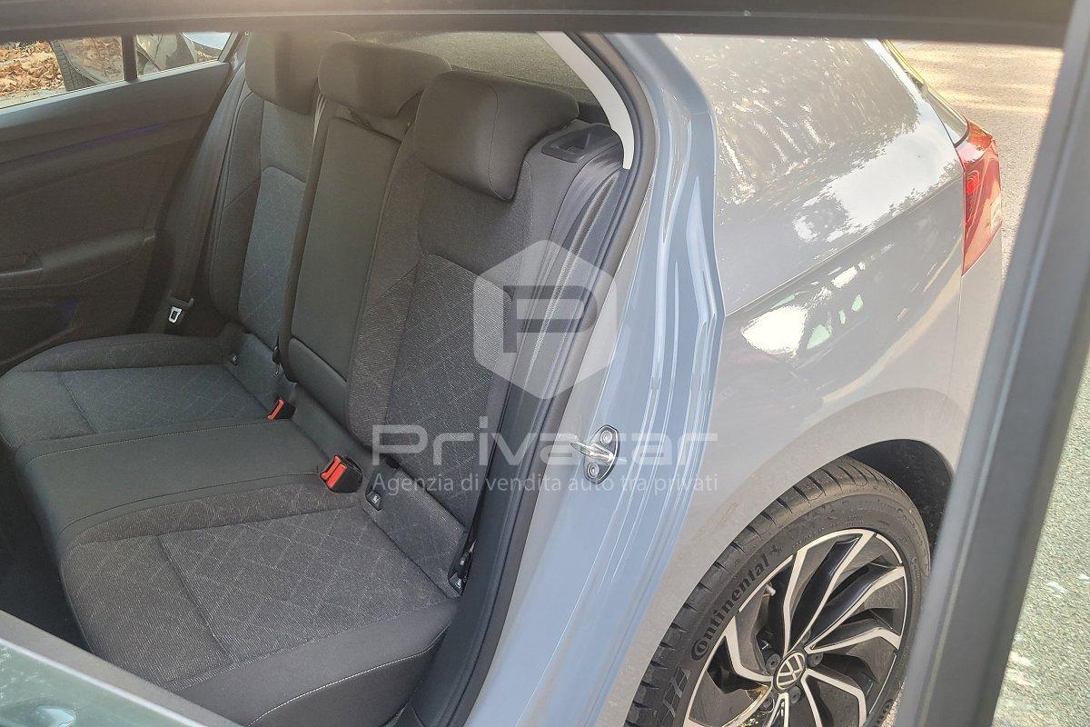 VOLKSWAGEN Golf 1.5 eTSI 150 CV EVO ACT DSG Life