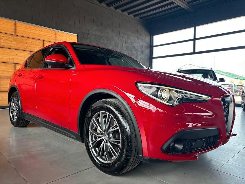 Alfa Romeo Stelvio 2.2 TD l 150 CV AT8 RWD