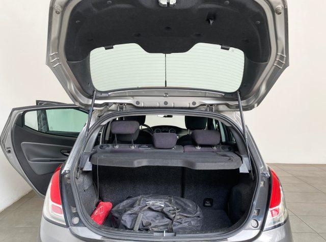 LANCIA Ypsilon 1.2 - *NEOPATENTATI*