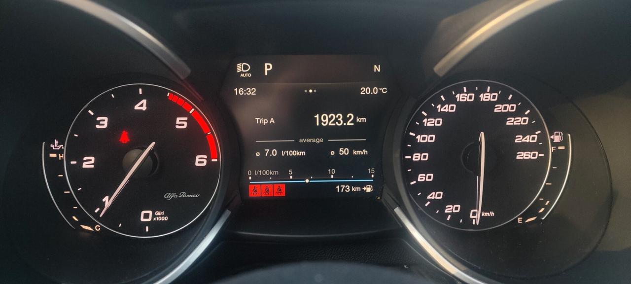 Alfa Romeo Stelvio 2.2 Turbodiesel 210 CV AT8 Q4 B-Tech