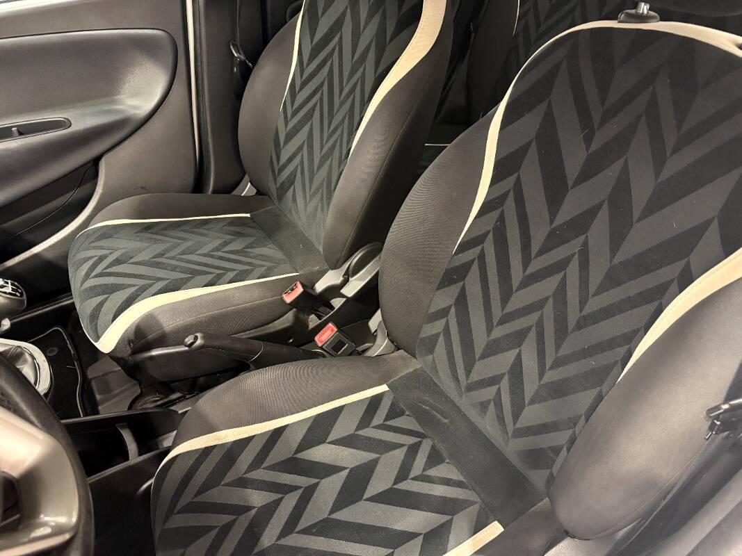 Lancia Ypsilon 1.2 Gold 69cv my16