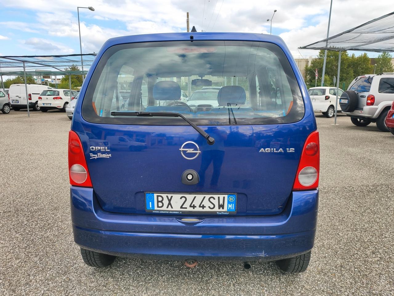 Opel Agila 1.2 16V Comfort