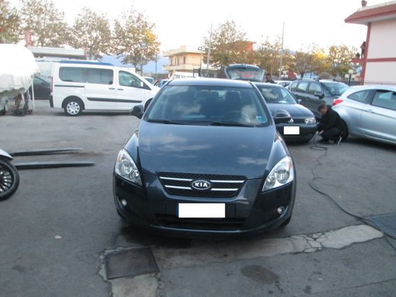 Kia Ceed cee'd 1.6 CRDi VGT 115CV 5p. EX 10
