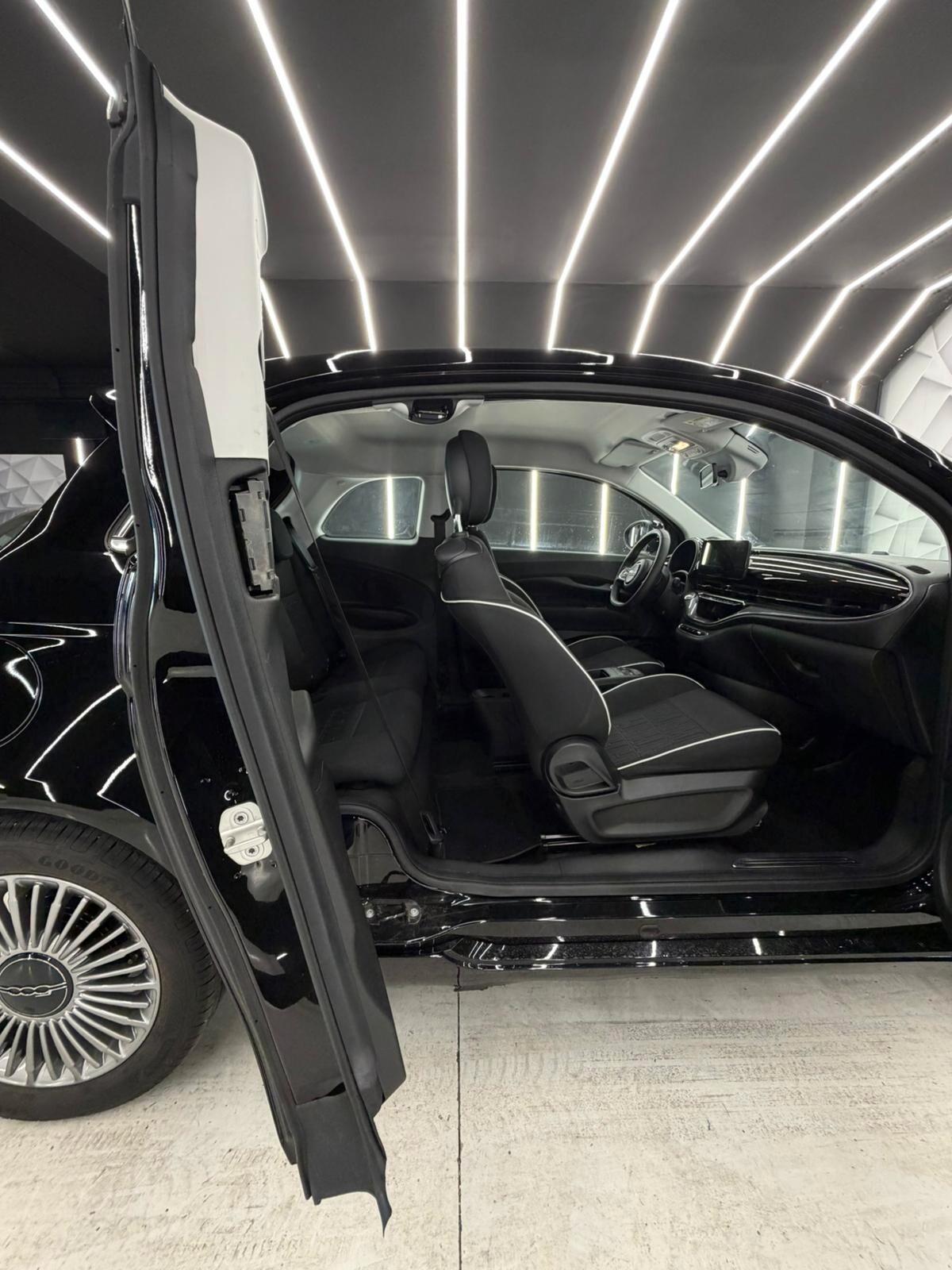 Fiat 500 500e 3+1 LA PRIMA-KM CERTIFICATI-PERMUTE-12 MESI GARANZIA