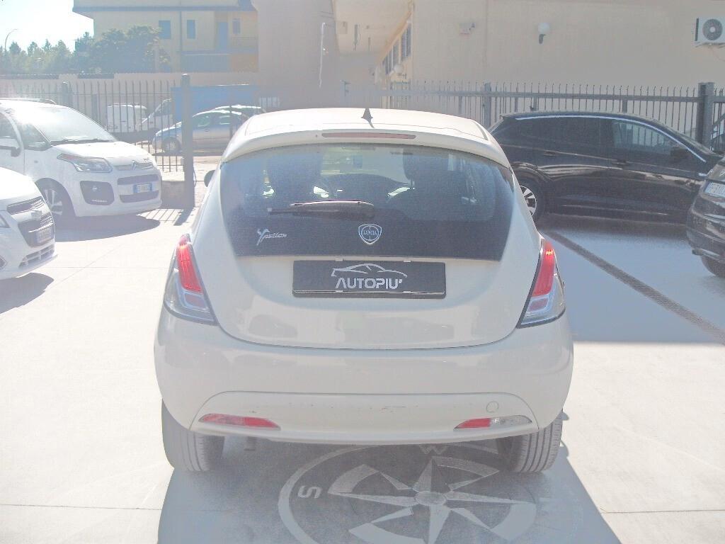 Lancia Ypsilon 1.2 69 CV 5 porte - 2017