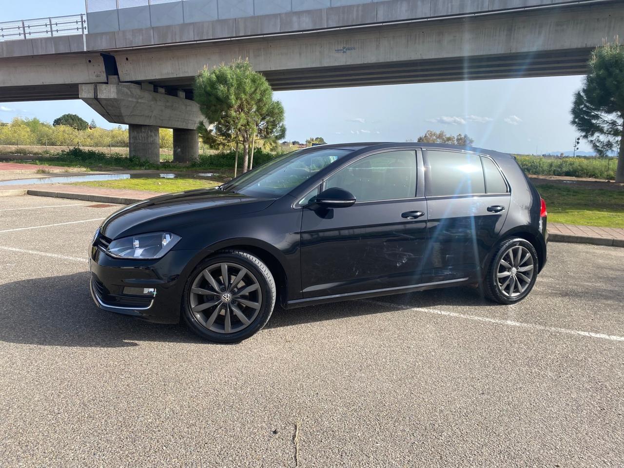 Volkswagen Golf 1.6 TDI 5p. Highline BlueMotion Technology