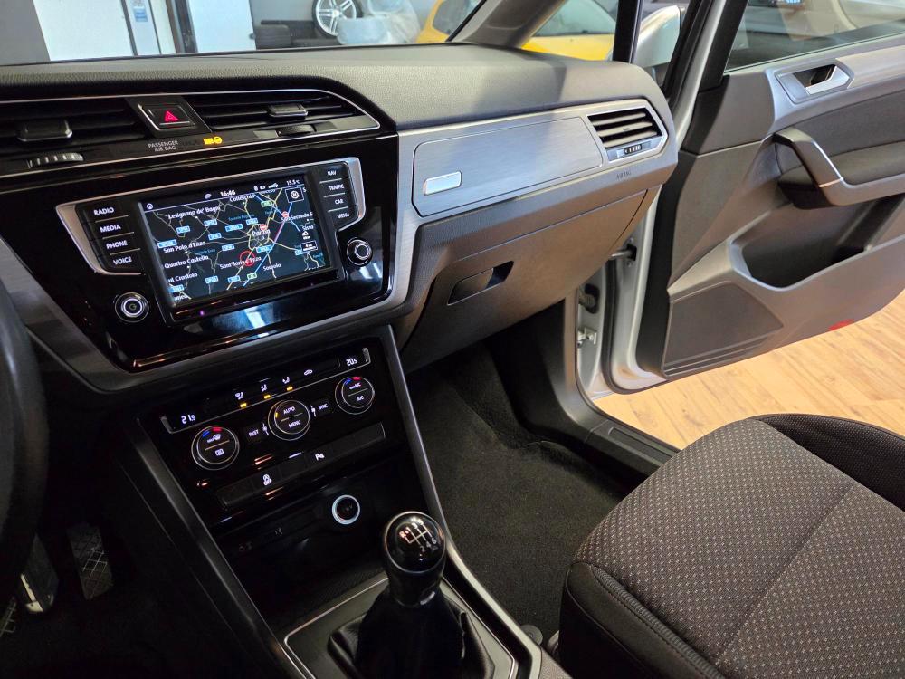 Volkswagen Touran 1.6 tdi Highline 115cv