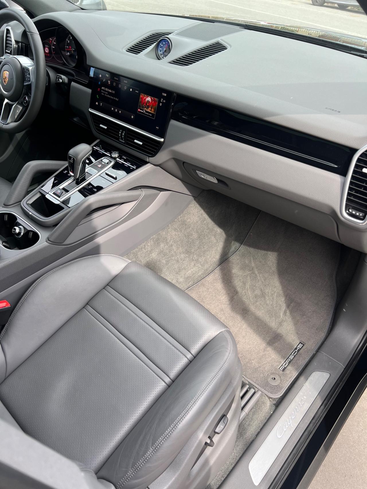 Porsche Cayenne 3.0 V6 Platinum Edition