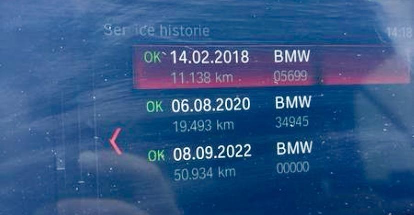 Bmw 218i Cabrio STEPTRONIC INTERNI IN PELLE MARRONE FULL LED