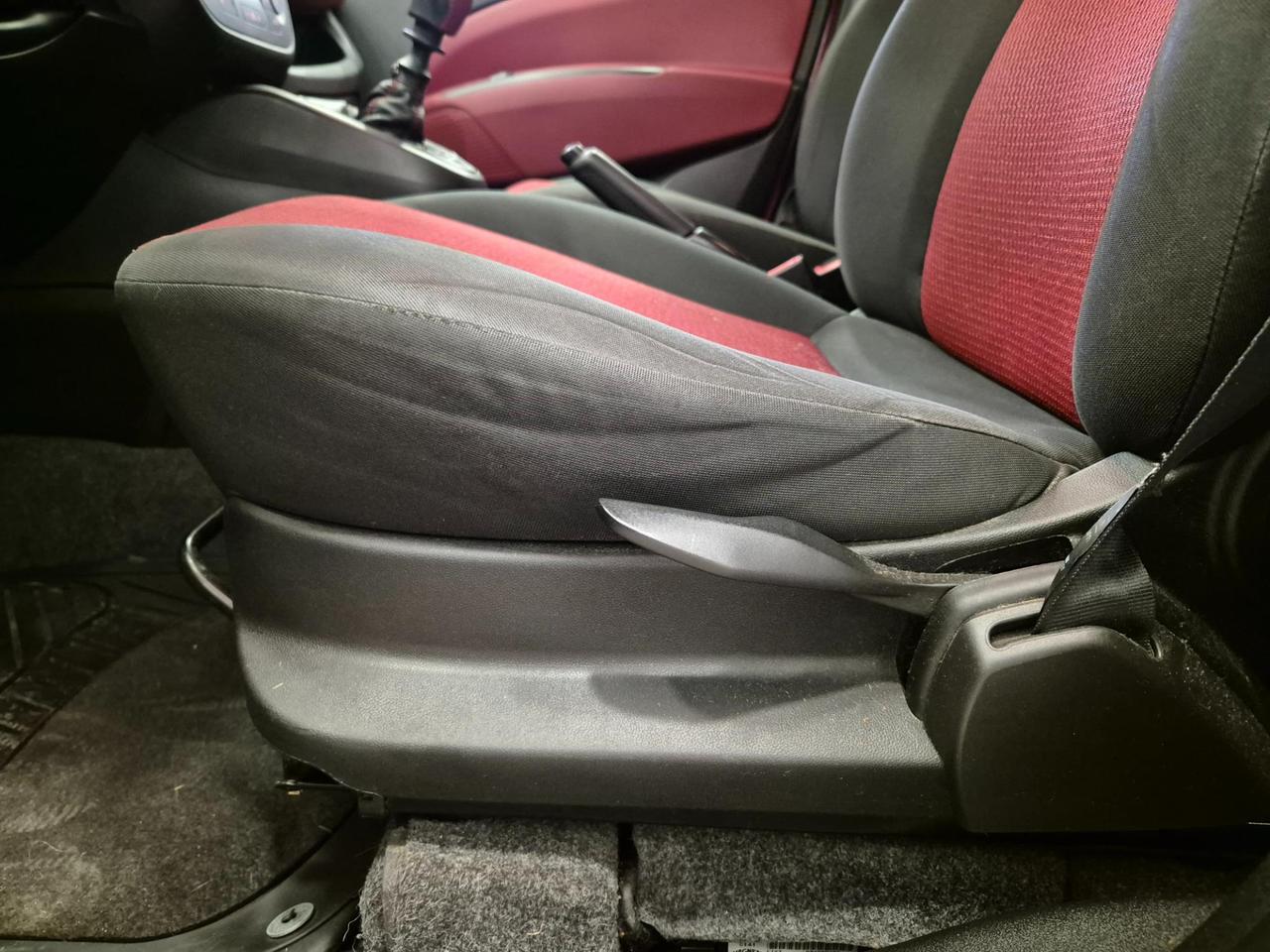 Fiat Doblo 1.6 mjt 16v Dynamic - UNIPROPRIETARIO - NEOPATENTATI - navi - sens. post.