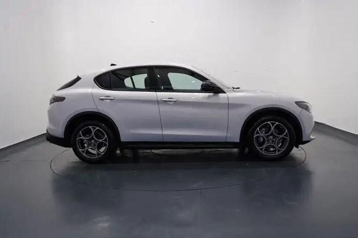 Alfa Romeo Stelvio 2.2 Turbodiesel 160 CV AT8 SPRINT