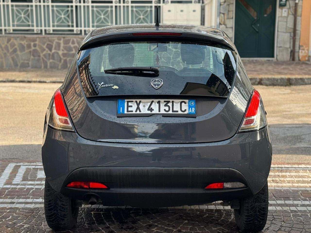 Lancia Ypsilon 0.9 TwinAir 85 CV 5 porte Metano Ecochic Gold