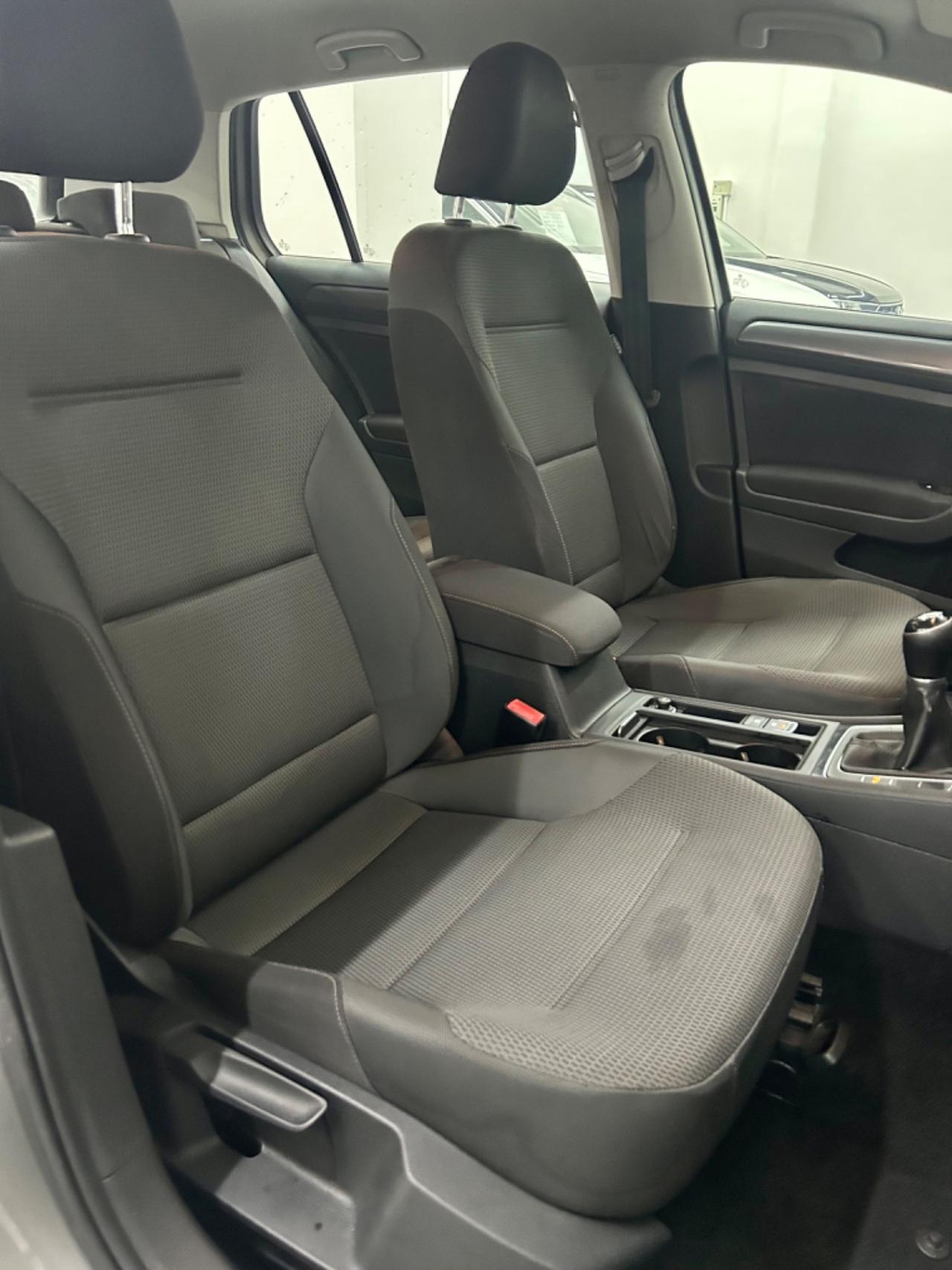 VW GOLF 7.5 1.6 TDI 115 CV 5p. Sport FINANZIABILE