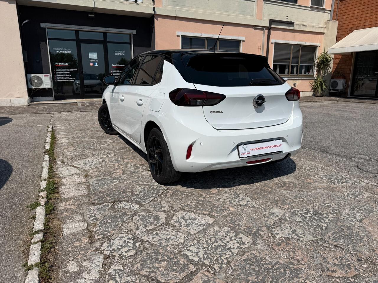 Opel Corsa 1.2 Edition
