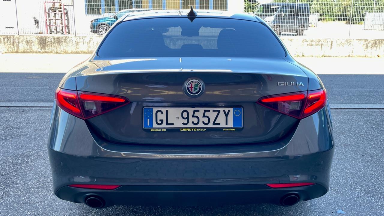 Alfa Romeo Giulia 2.2 Turbodiesel 160 CV AT8 Super