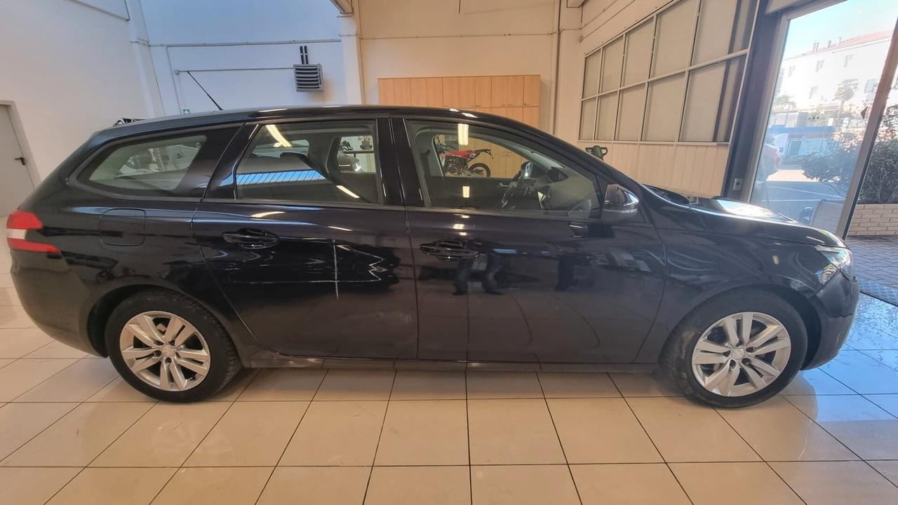 Peugeot 308 BlueHDi 130 S&S EAT6 SW Allure