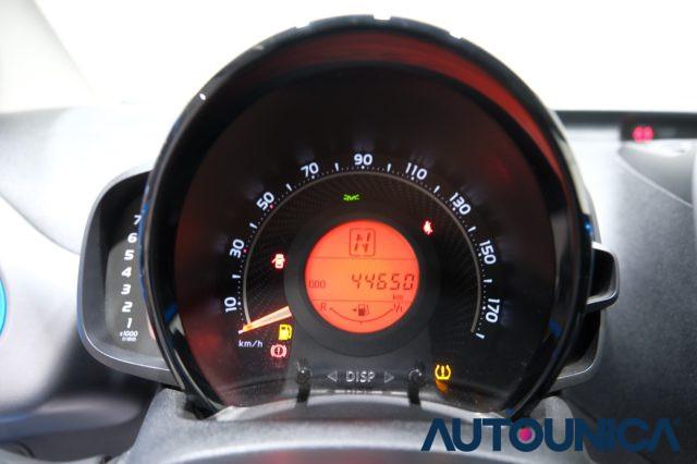 TOYOTA Aygo 1.0 VVT-i 72 CV 5 PORTE X-PLAY MMT NEOPATENTATI