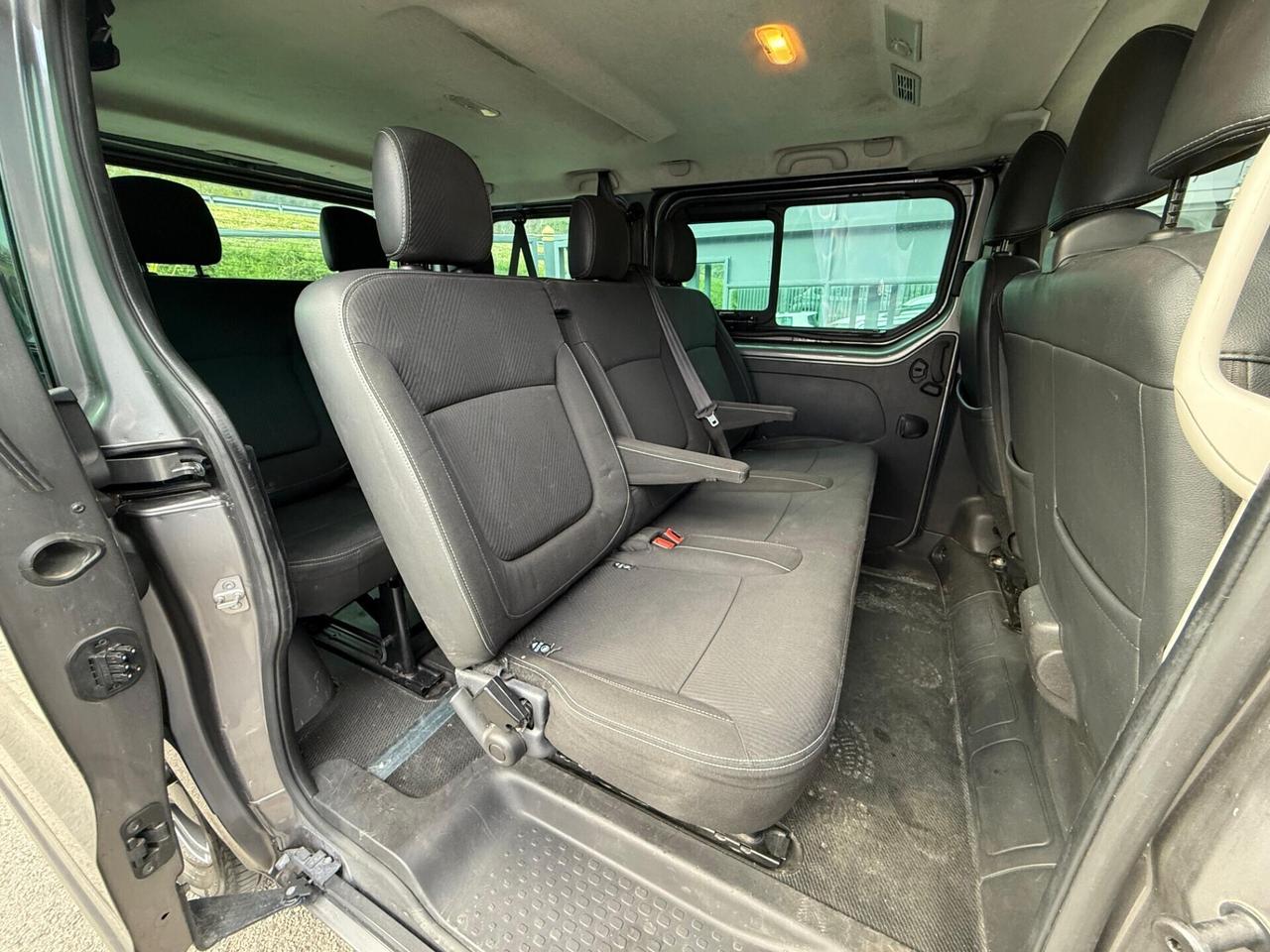 Renault Trafic T27 1.6 dCi 125CV 9 POSTI