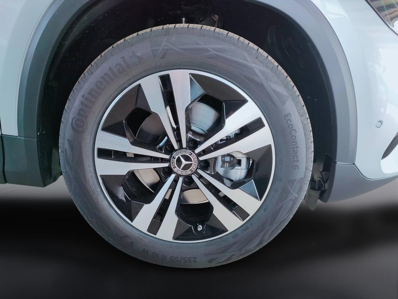 Mercedes-Benz GLA 200 d