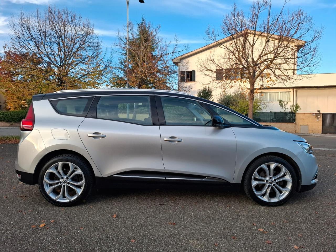 Grand Scenic 1.5 dci 2018 7 POSTI SOLO 114.000 KM