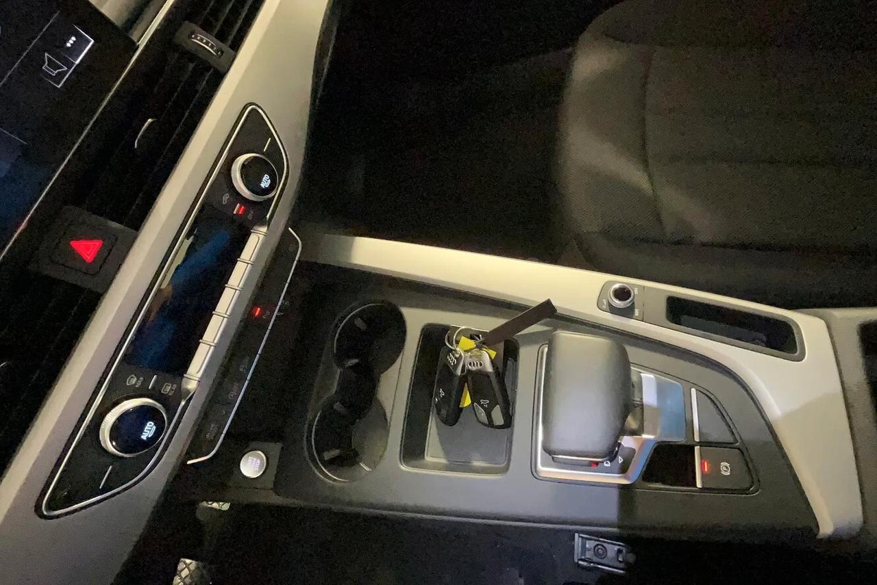 Audi A4 30 TDI/136 CV S tronic Business Advanced