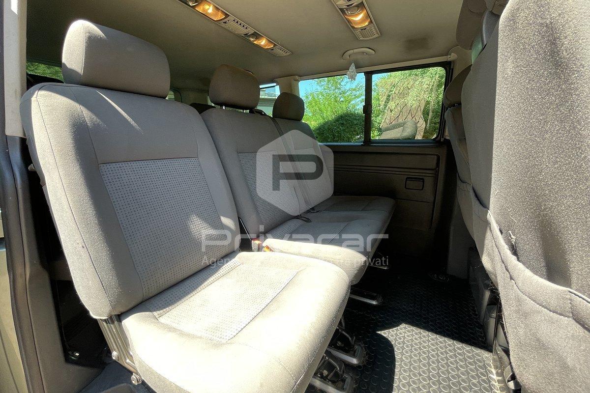 VOLKSWAGEN Transporter 2.5 TDI/130CV PC Kombi