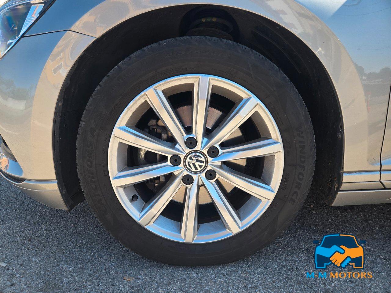 Volkswagen Passat Variant 2.0 tdi Highline 150cv