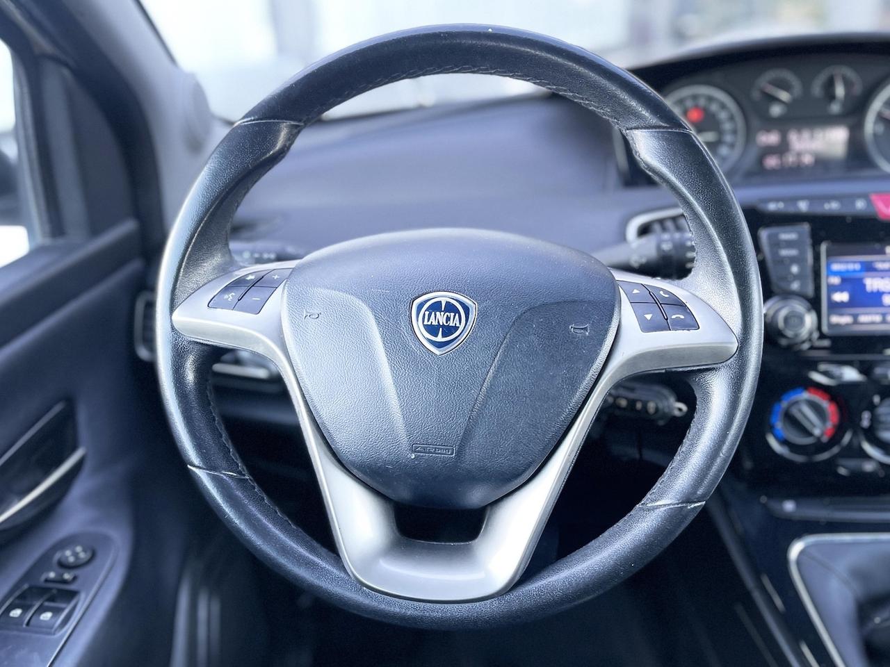 Lancia Ypsilon 1.2 Benzina 69CV E6 Neo - 2015