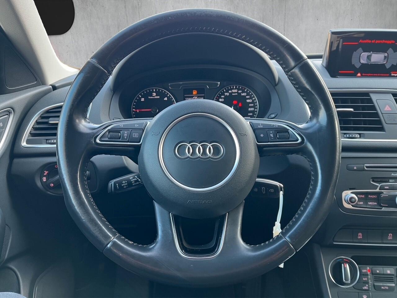 Audi Q3 2.0 TDI 120 CV Sport