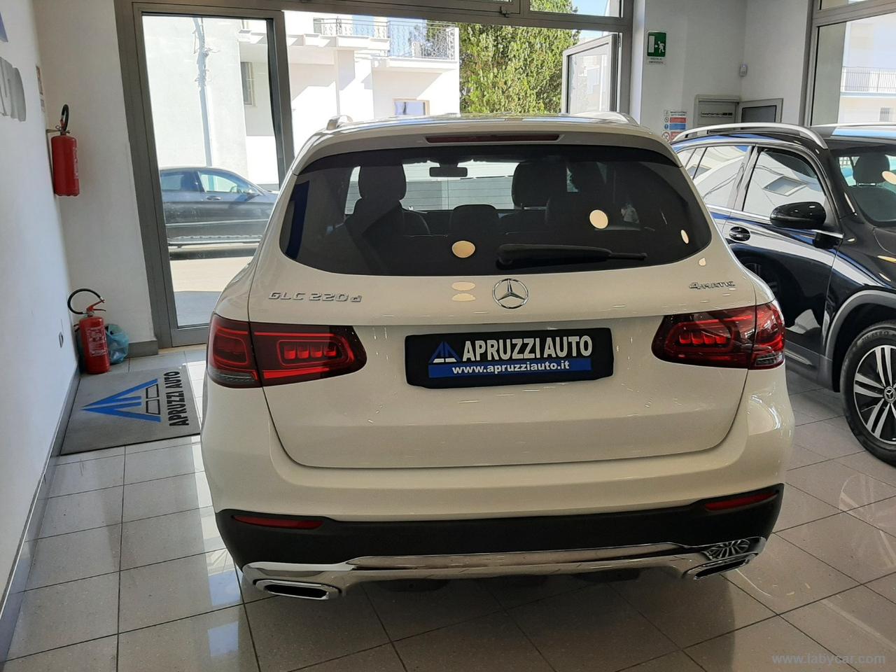 MERCEDES-BENZ GLC 220 d 4Matic Sport