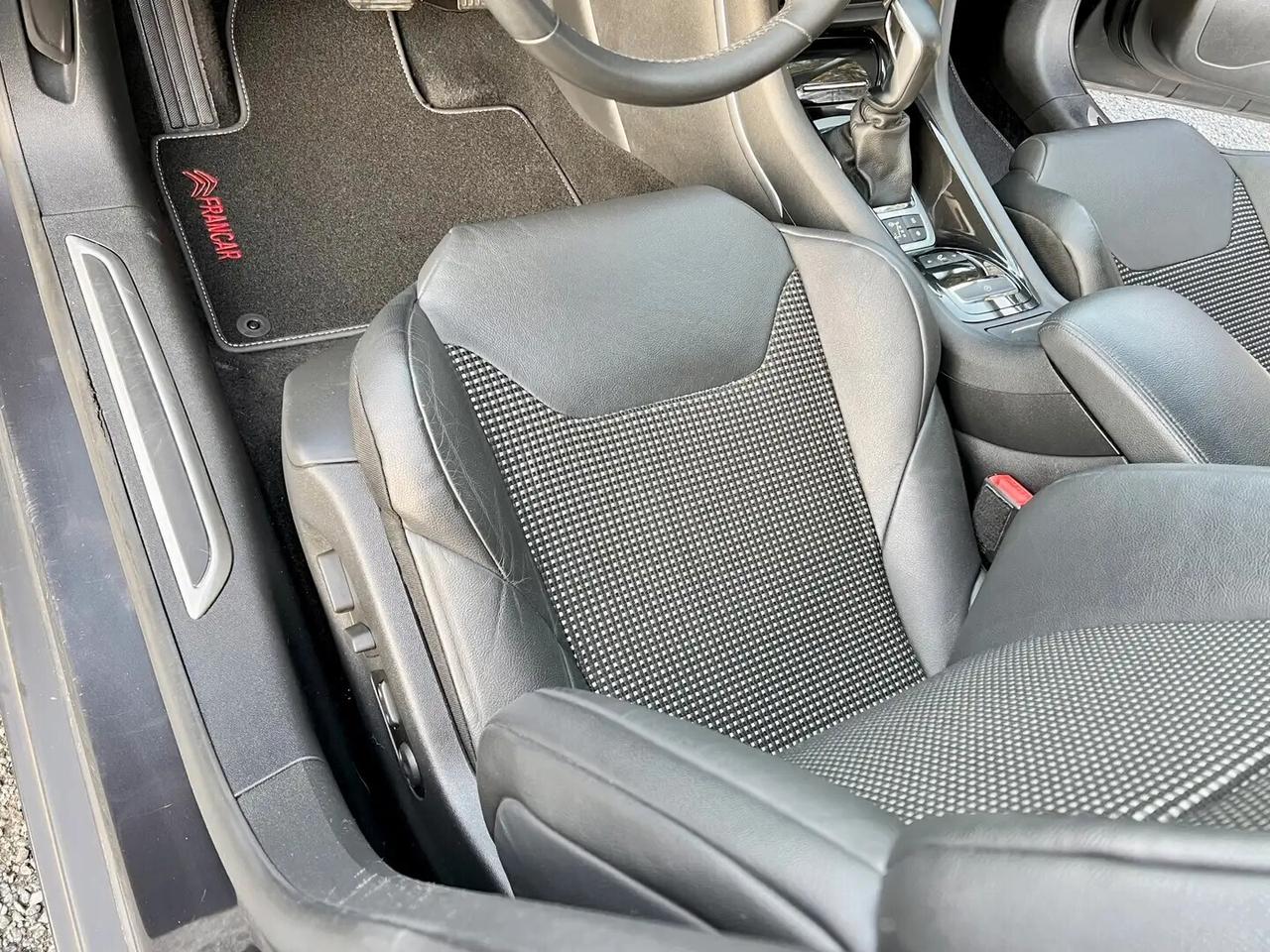 Citroen C5 BlueHDi 180 EAT6 S&S Hydractive Executive Tourer XTR